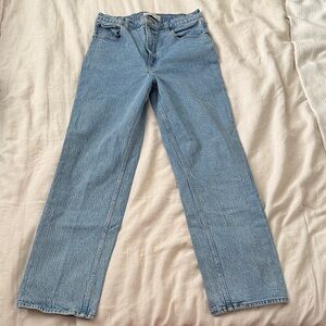 Abercrombie & Fitch | Ultra High Rise 90s Straight Jeans | 30